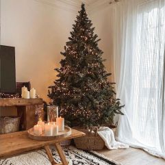 legrenierdetom_eminza_noel2020