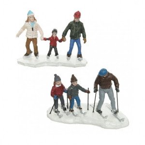 Figurines famille au ski pour village