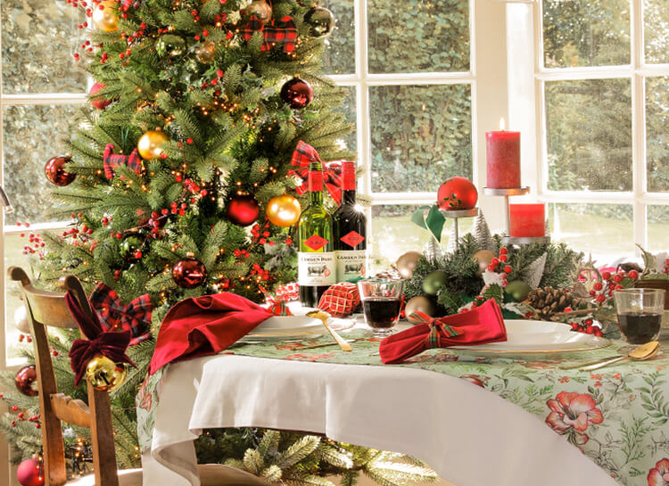 tavolo di Natale stile tradizionale