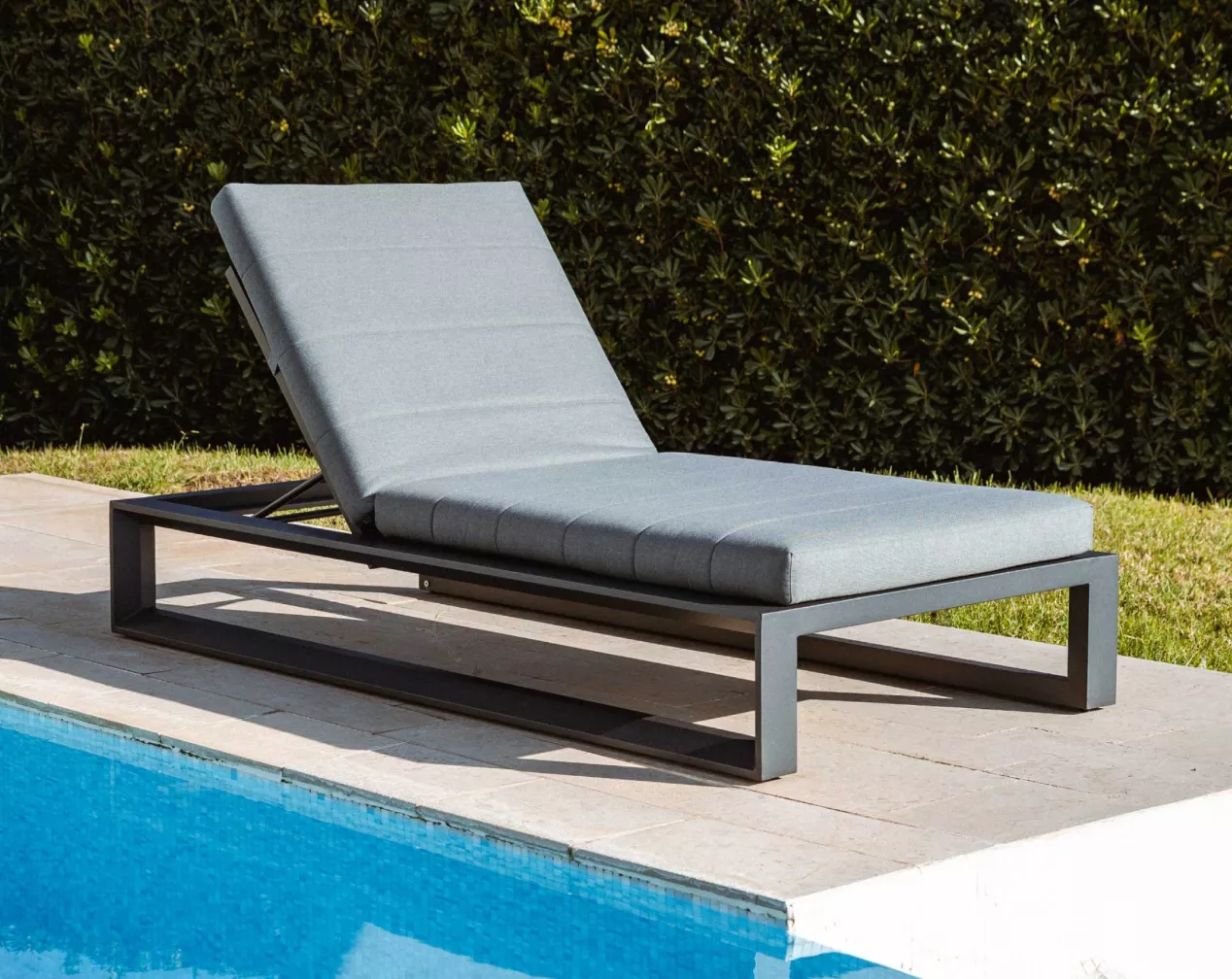 transat en aluminium gris anthracite