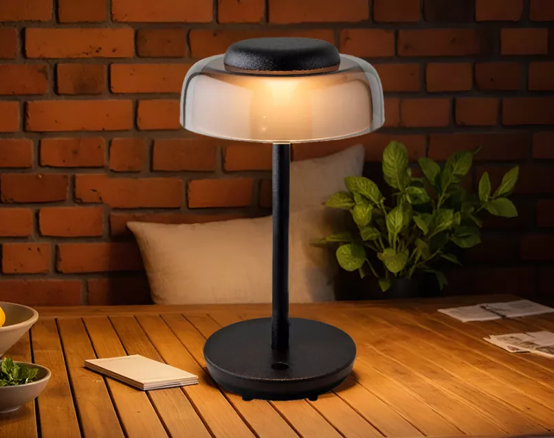 lampe de table solaire en métal pour l'extérieur noire