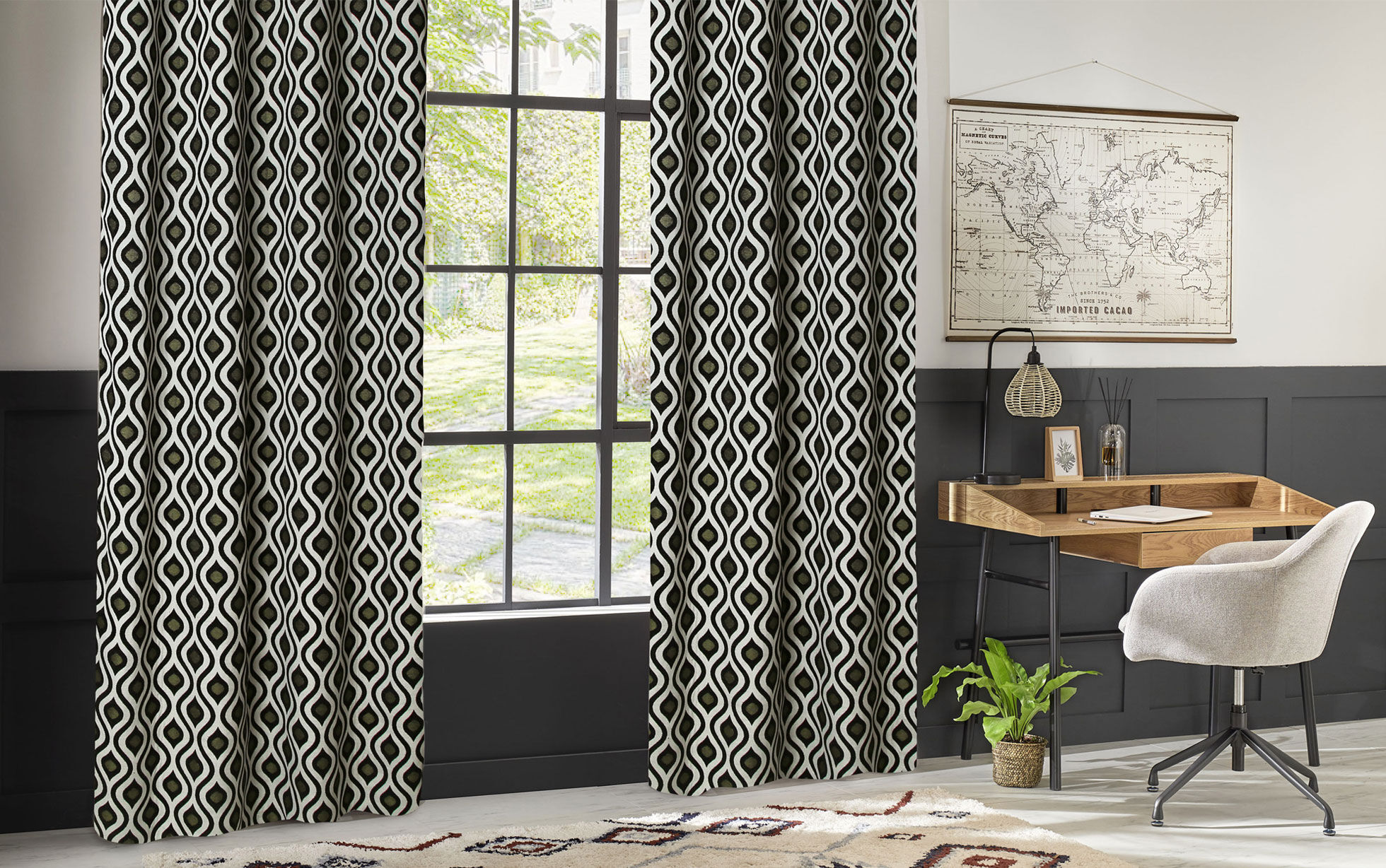 Tenda con motivo geometrico vintage nero