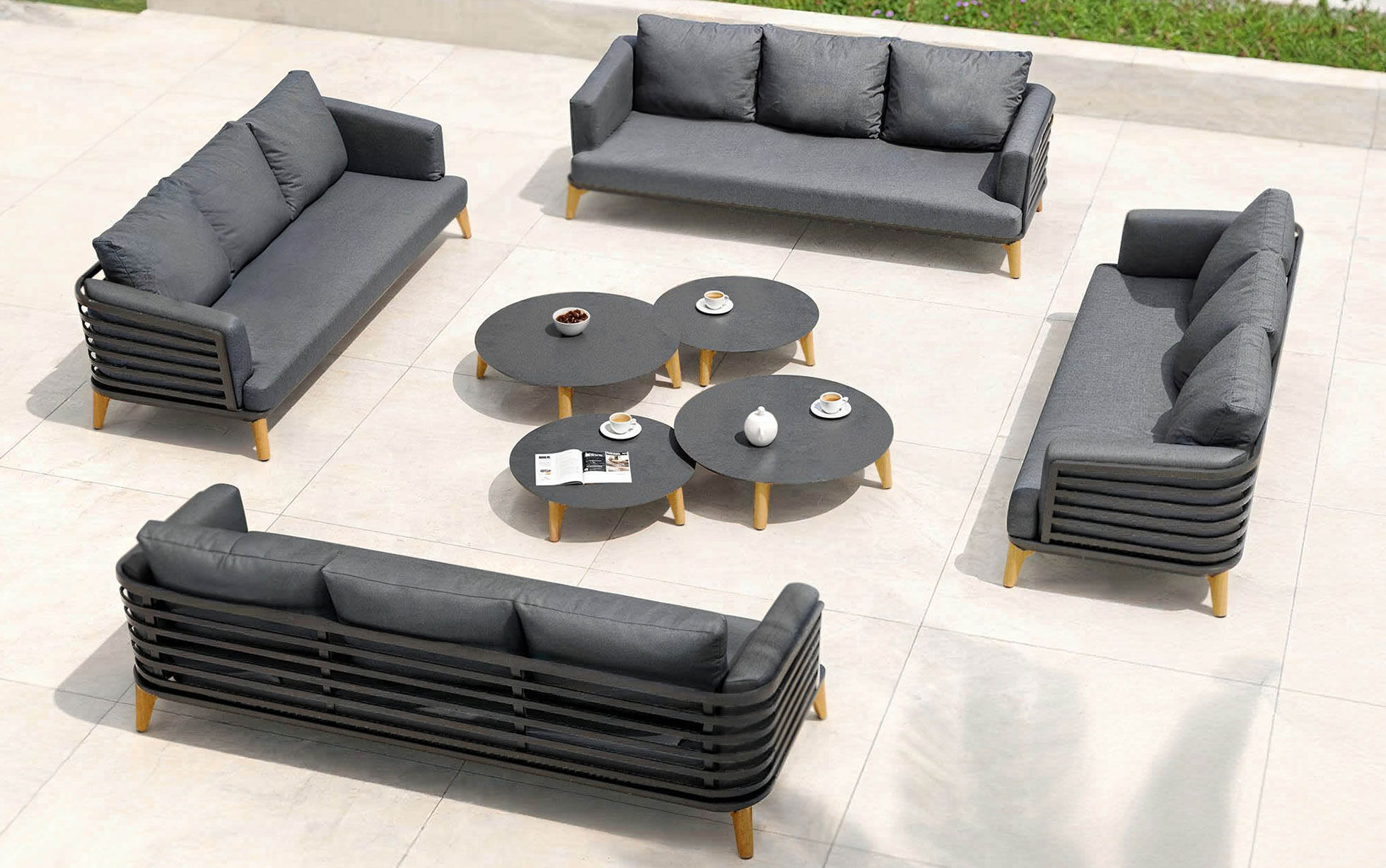 salon de jardin design 12 places en aluminium gris anthracite