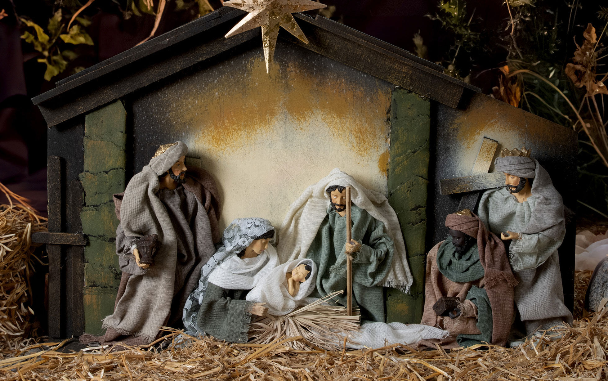 Weihnachtskrippe aus Naturmaterialien
