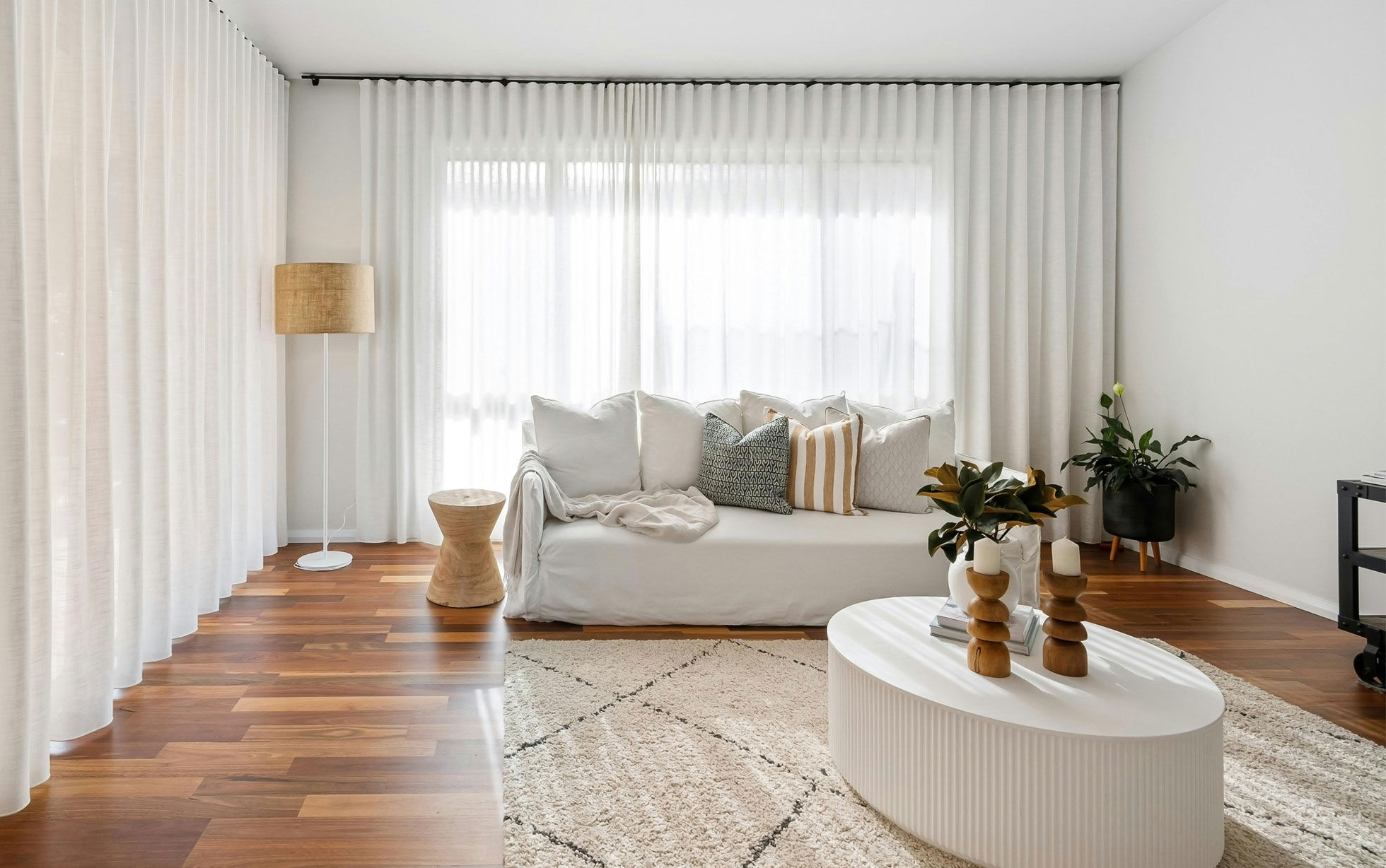 tringle à rideaux plafond