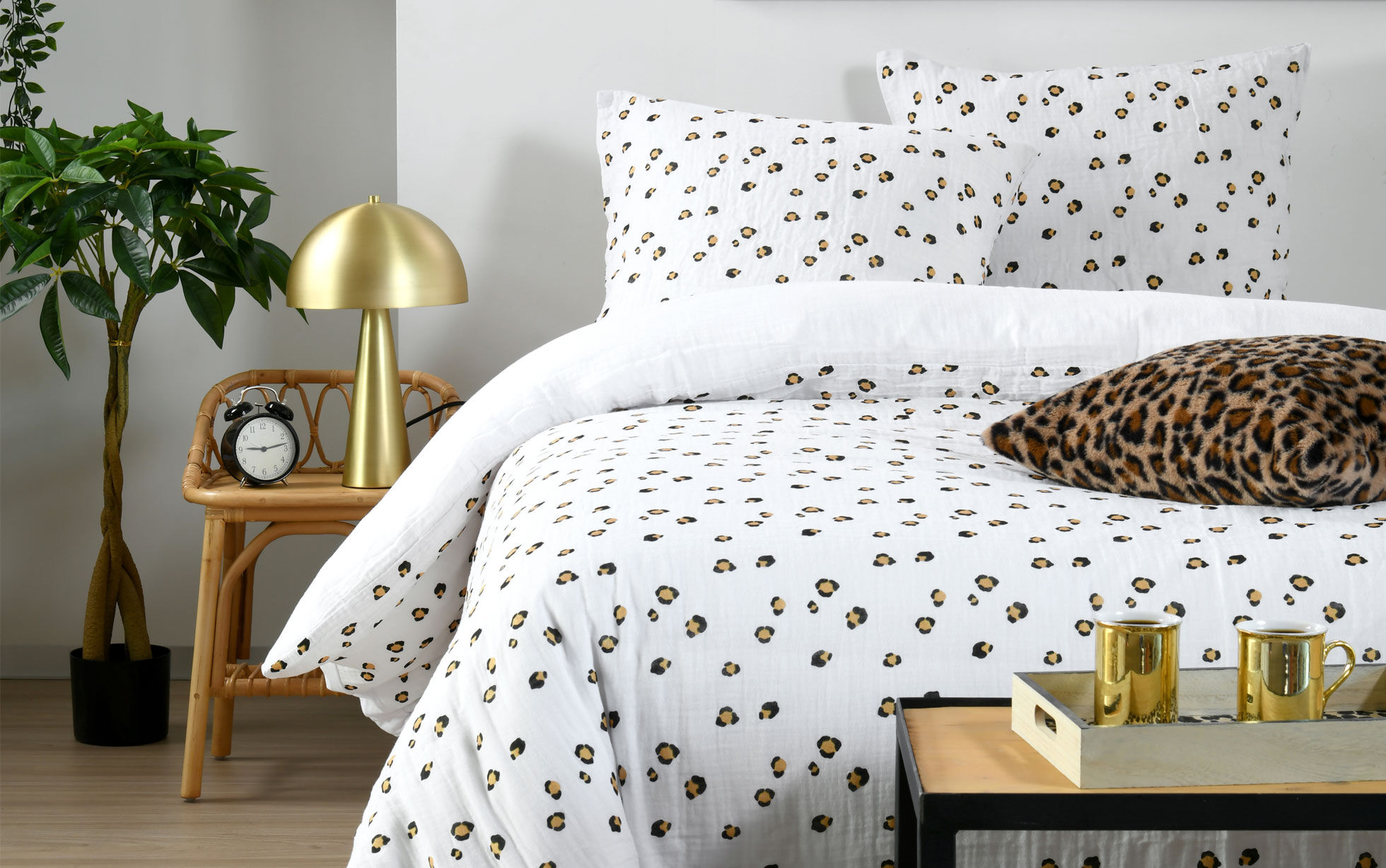 housse de couette motifs léopard blanche et marron