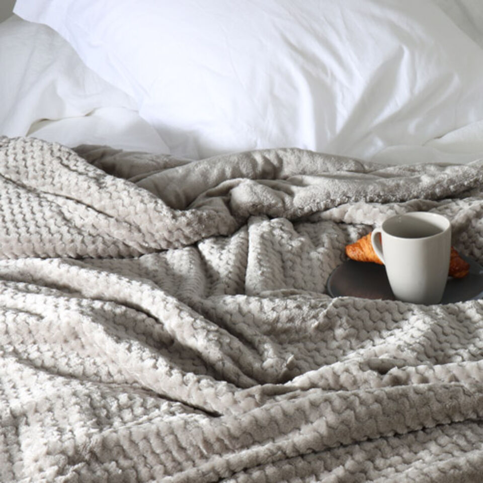 plaid cocooning