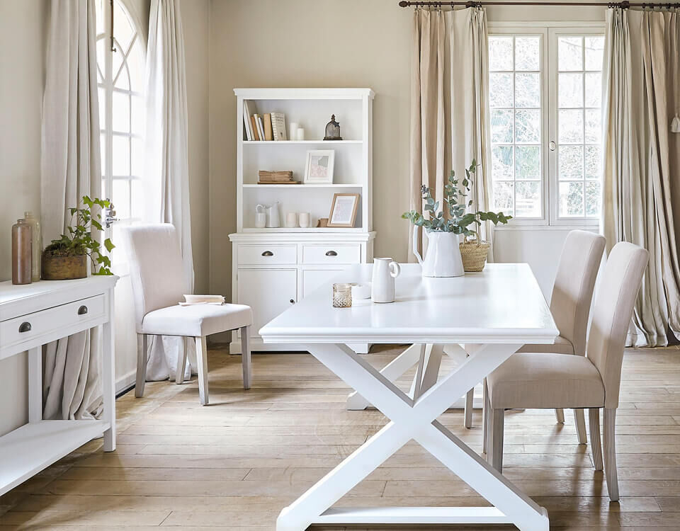sala da pranzo mobili bianchi