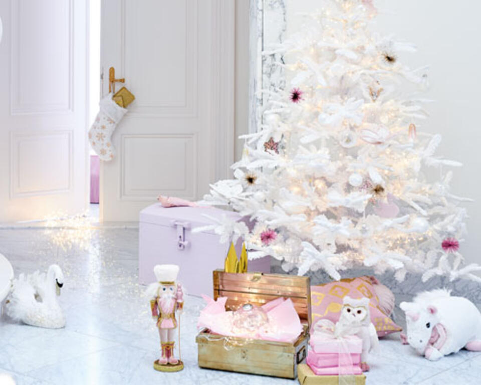 albero di Natale bianco e rosa