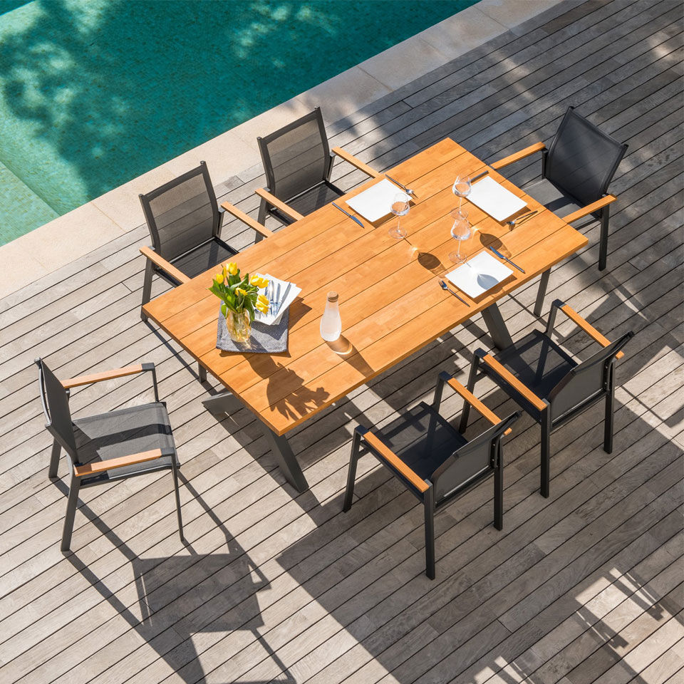 table de jardin rectangulaire en bois
