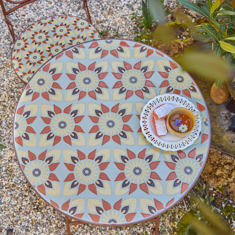 table ronde bistro en mosaique beige et marron