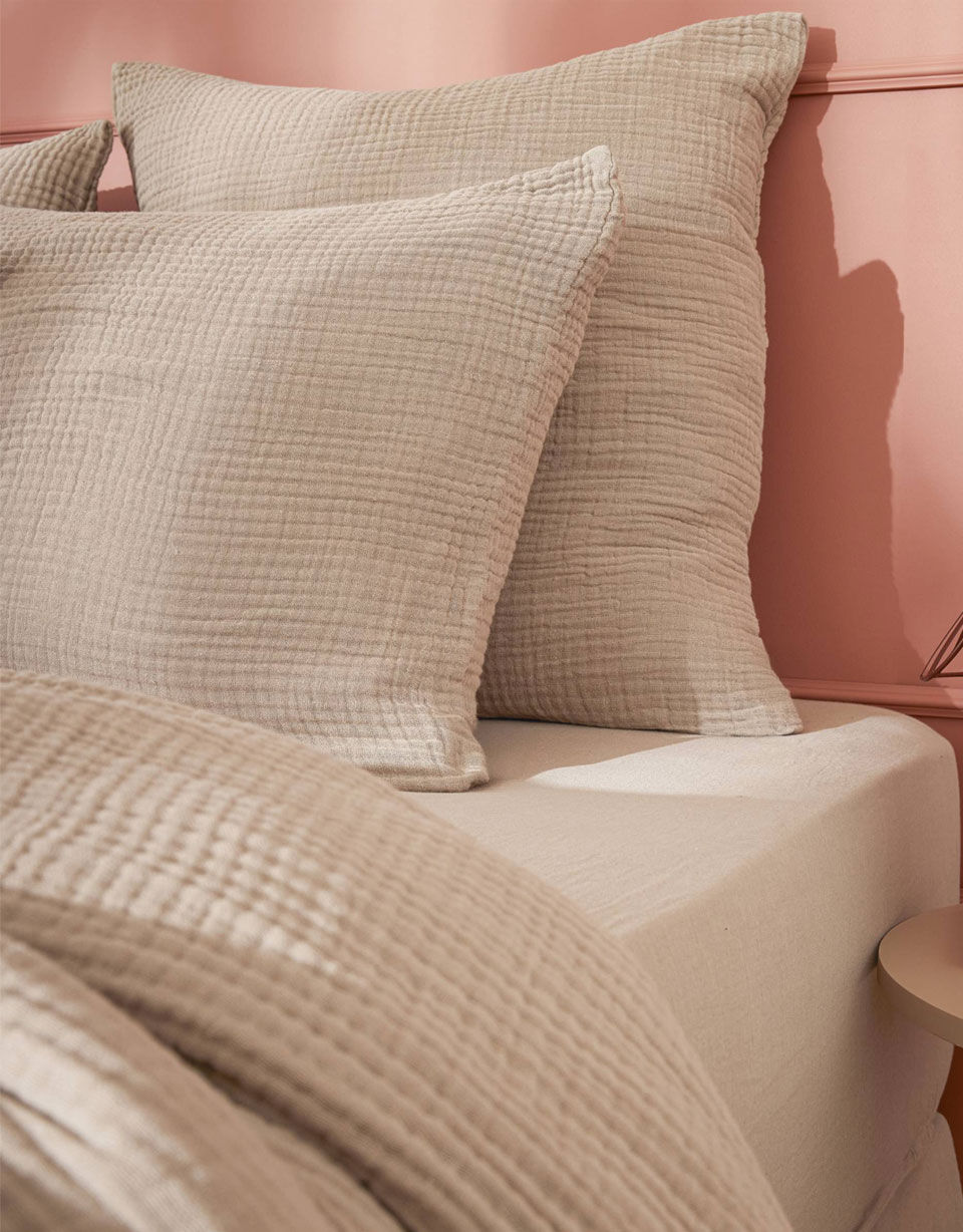 Kopfkissenbezug vierlagig Musselin beige