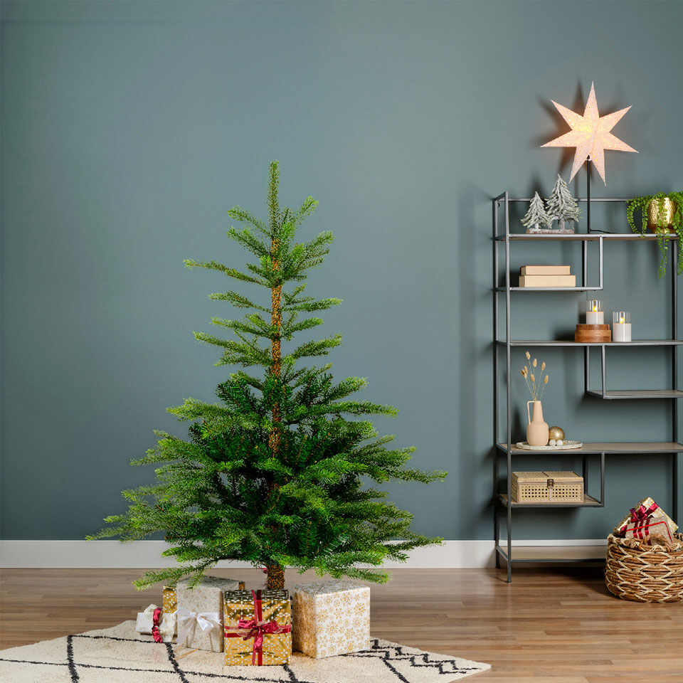 petit sapin artificiel vert