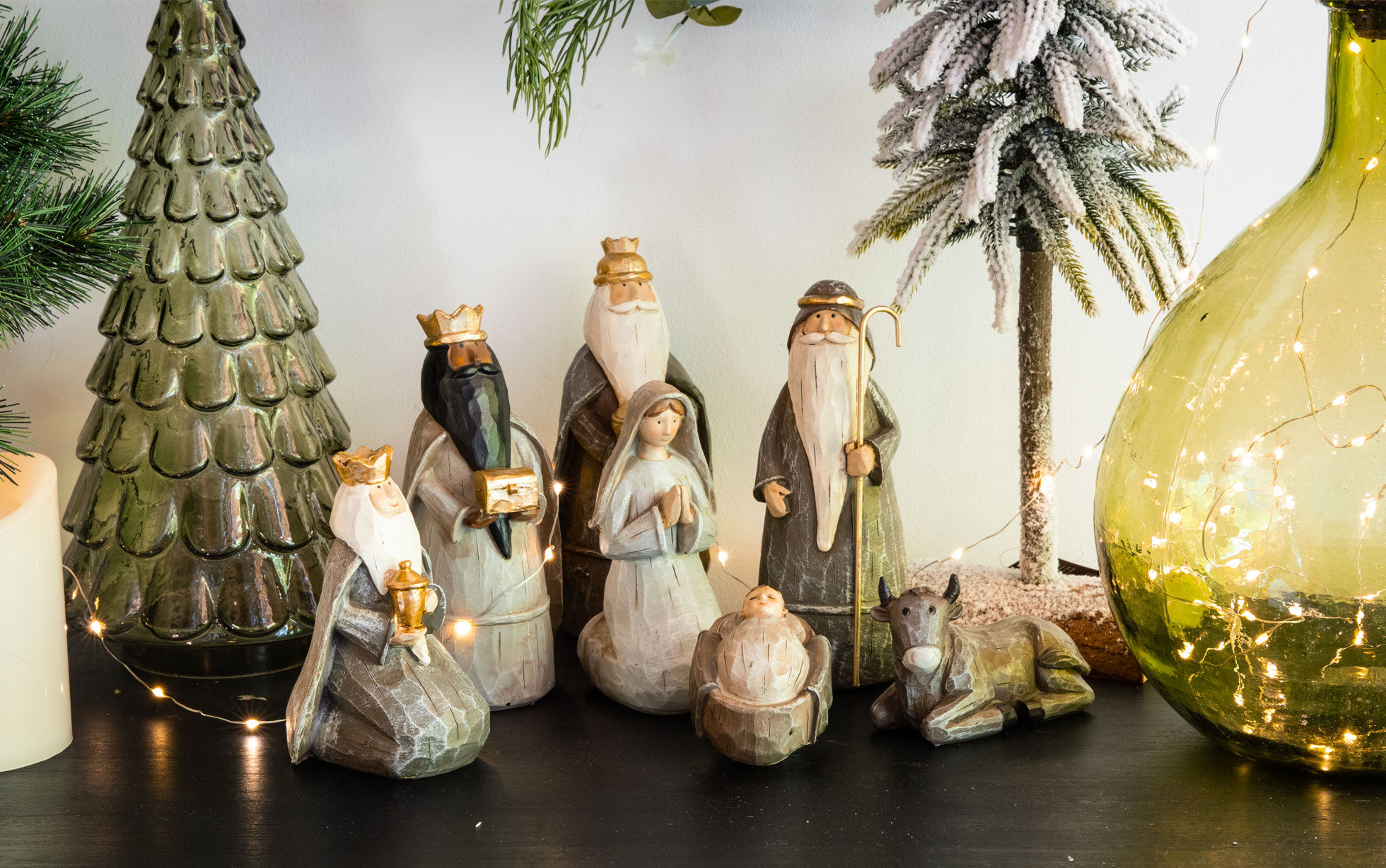 Moderne Weihnachtskrippe Grüntöne