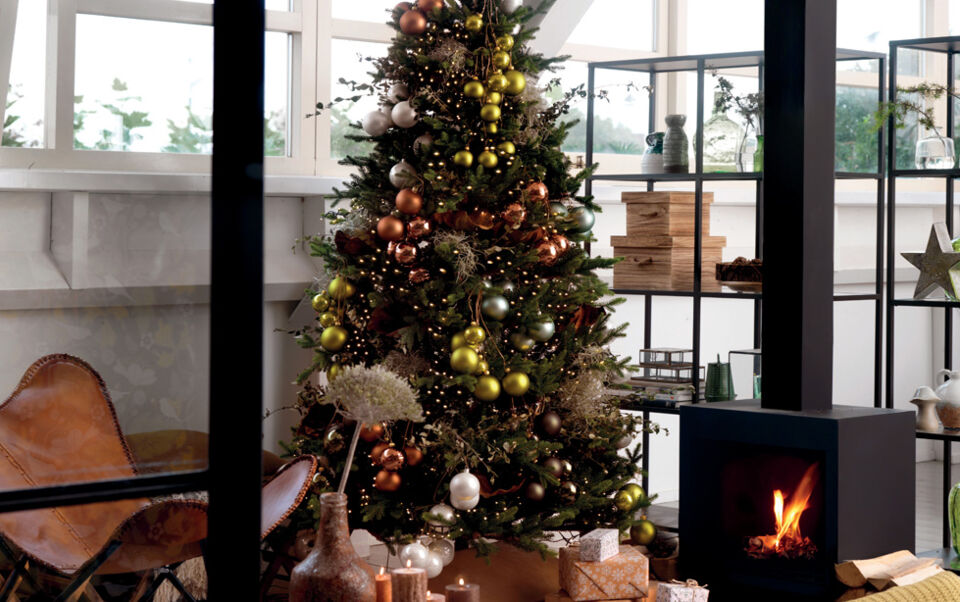 Albero di Natale decorato