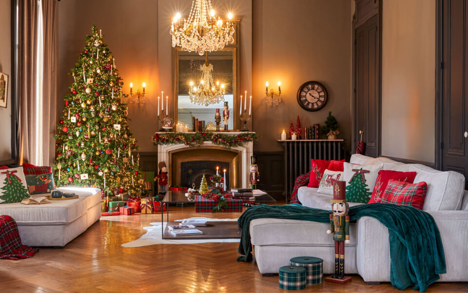 Soggiorno decorato secondo le tendenze Natale 2026