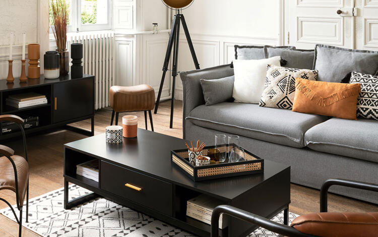 Cual es la mejor decoración con un sofá gris antracita? - Eminza