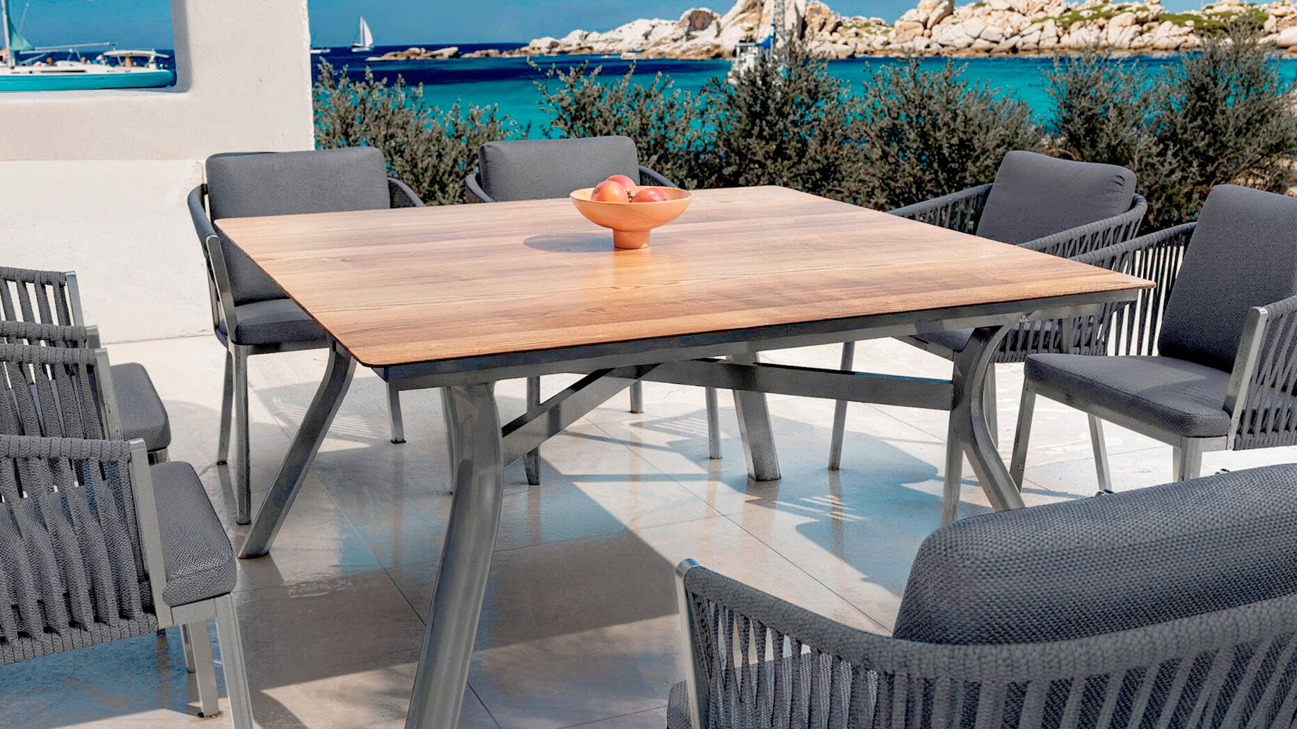 Table de jardin aluminium 8 places (136 x 136 cm) Amalfi - Gris anthracite