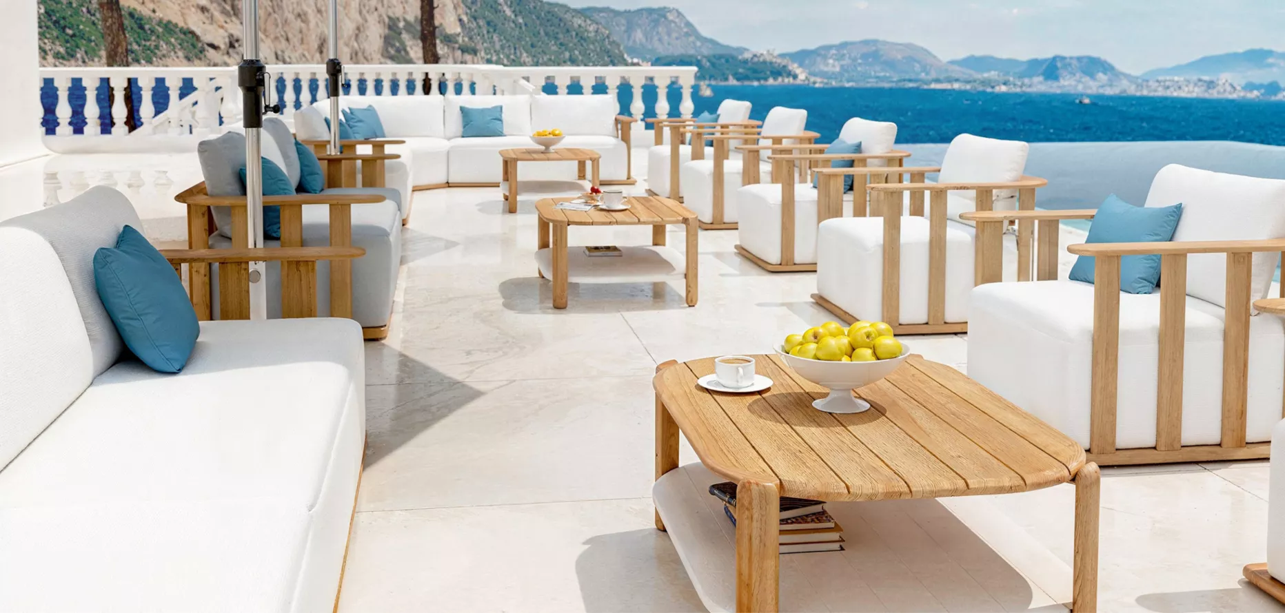 Salón de jardín en ángulo en madera teck 6 lugares Java - Crudo
