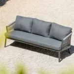 https://cdn2.eminza.com/uploads/cache/legacy_product_150_standard/uploads/media/64fb96848f526/conjunto-de-muebles-de-jardin-amalfi-gris-antracita-5-plazas-3