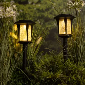 Lot de 2 bornes de jardin solaires Xena - Blanc chaud