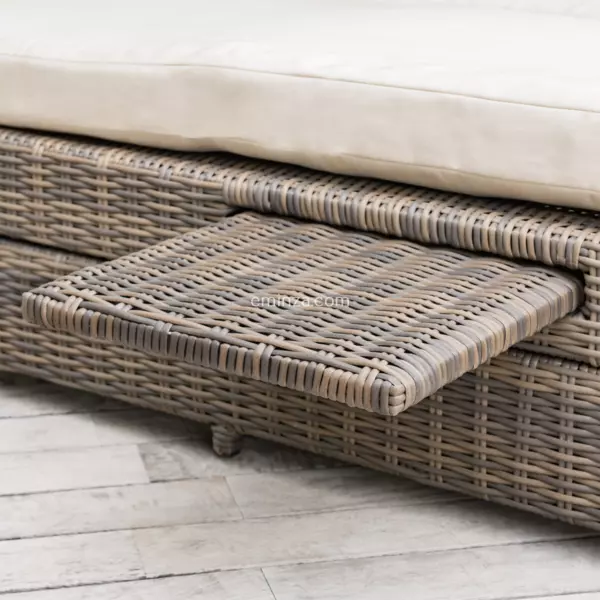 https://cdn2.eminza.com/uploads/cache/legacy_product_600_standard/uploads/media/64f7447f31187/transat-double-canape-de-jardin-calvi-sepia-beige-2