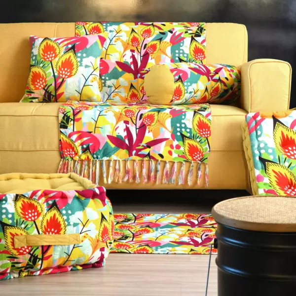 https://cdn2.eminza.com/uploads/cache/legacy_product_600_standard/uploads/media/64fe1836c9a7e/tapis-coton-90-cm-popart-jaune-moutarde-5