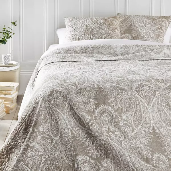 Bedsprei en kussenslopen (240 x 260 cm) Marie Linnenkleur