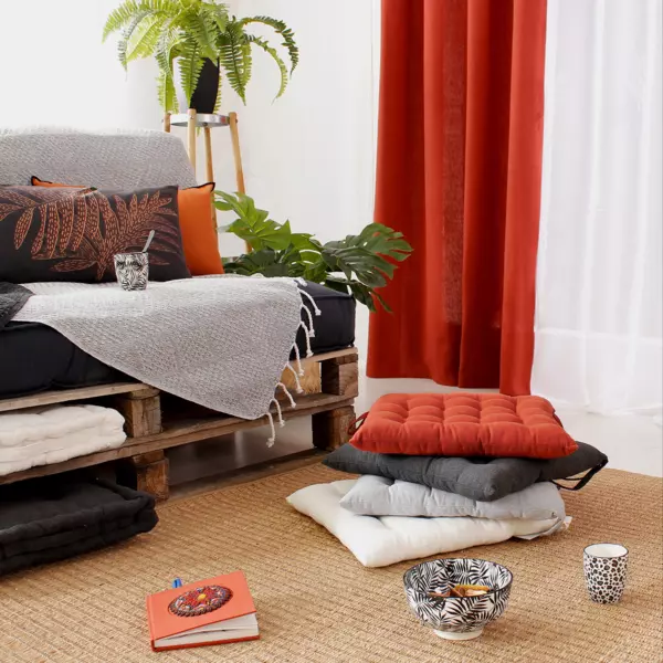 https://cdn2.eminza.com/uploads/cache/legacy_product_600_standard/uploads/media/6500baac71027/plaid-coton-recycle-160-cm-dune-ecru-4