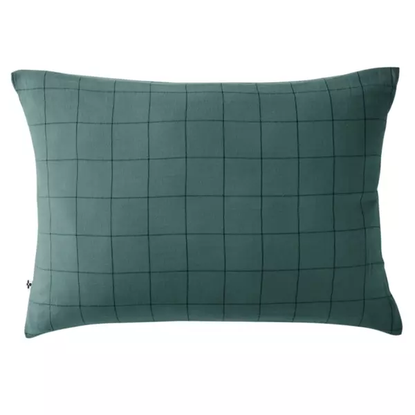 https://cdn2.eminza.com/uploads/cache/legacy_product_600_standard/uploads/media/65030e5e76c4b/taie-d-oreiller-carree-gaze-de-coton-60-cm-gaia-match-bleu-canard-2