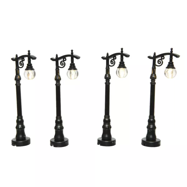 Lot de 4 lampadaires illuminés (H10 cm) Anciens pour aménager un village