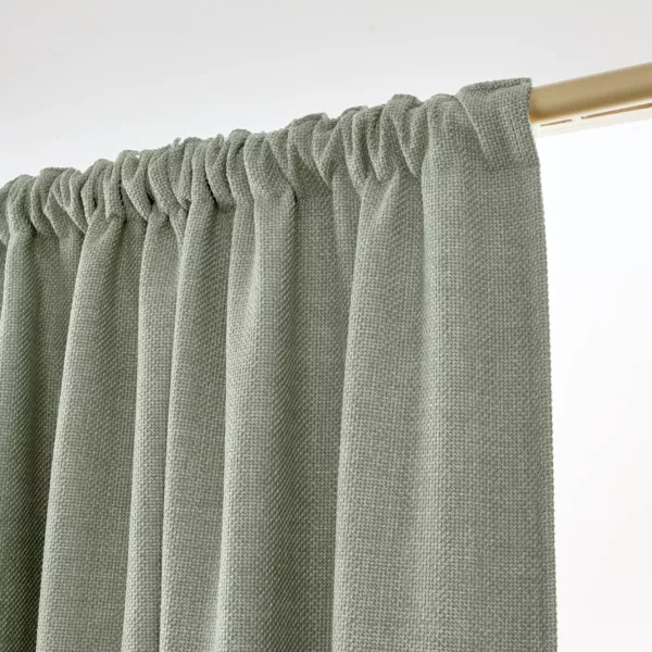 Cortina térmica oscurecedora con cinta fruncidora (140 x 240 cm) Alba Verde romero
