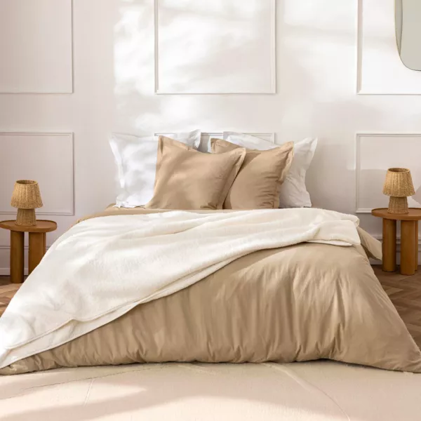 Couvre-lit effet sherpa (240 x 220 cm) Calinou Ecru