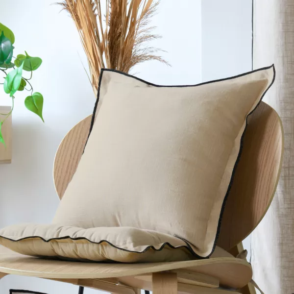 Cojín cuadrado de algodón (45 x 45 cm) Helios Marfil