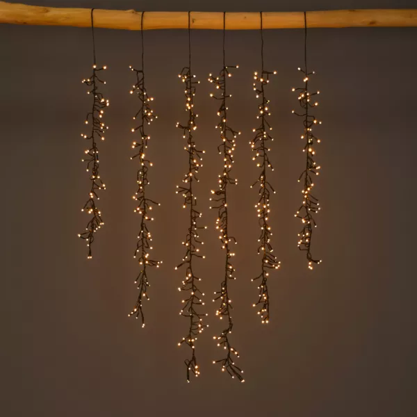 Lichterkaskade 1 m 600 Micro LED schwarzes Kabel 6 Strngen Warmwei