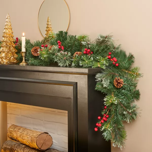 Dennenkrans (180 cm - D31) Ipswich Sneeuwgroen