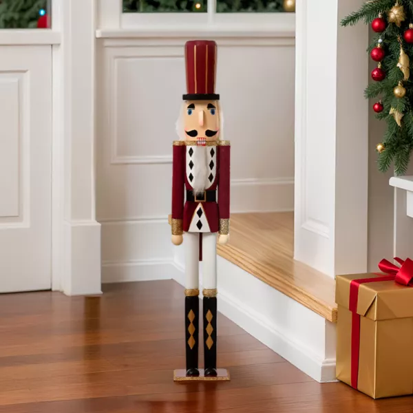 Soldat Casse-noisette en bois (H76 cm) Gustave Lie de vin