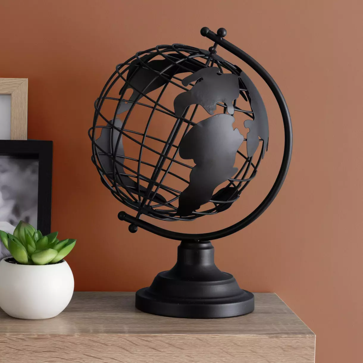 Globe Métal Vintage Noir 1