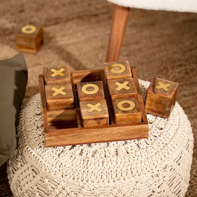 Tic-Tac-Toe Spiel aus Holz 1