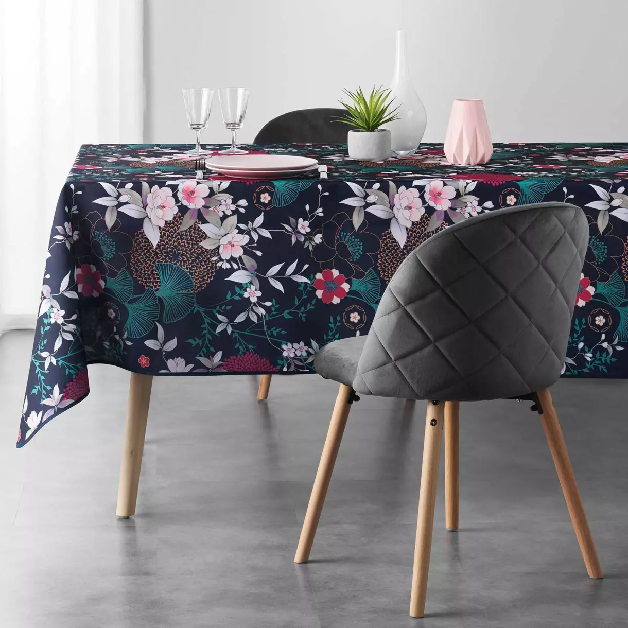 Nappe rectangulaire anti tache (L240 cm) Yokohama Bleue 1