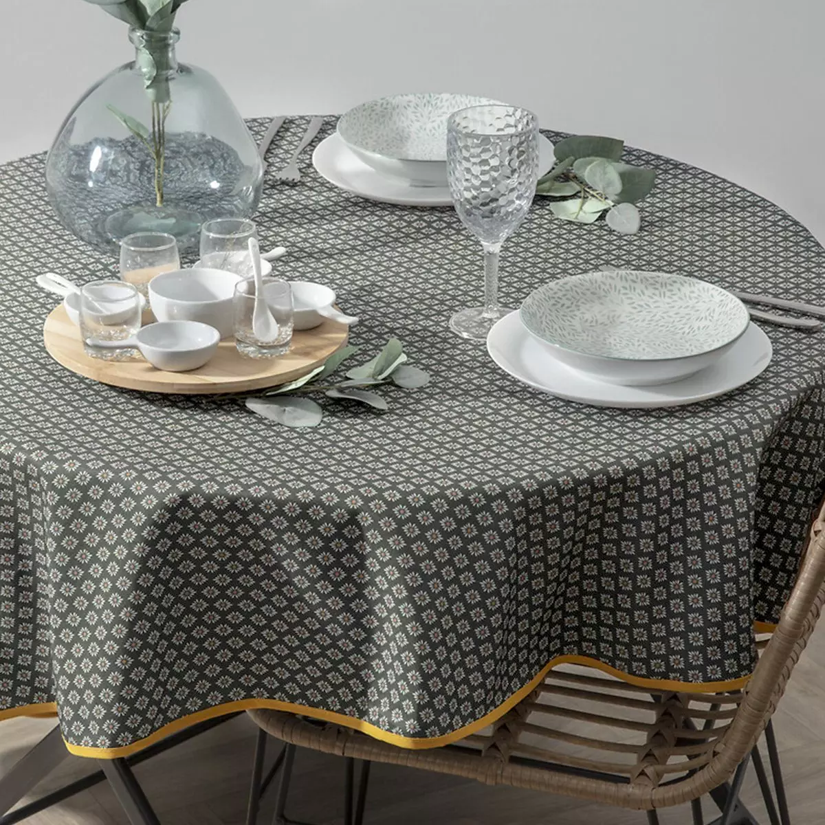 Mantel redondo anti manchas (D180 cm) Alya Verde 1