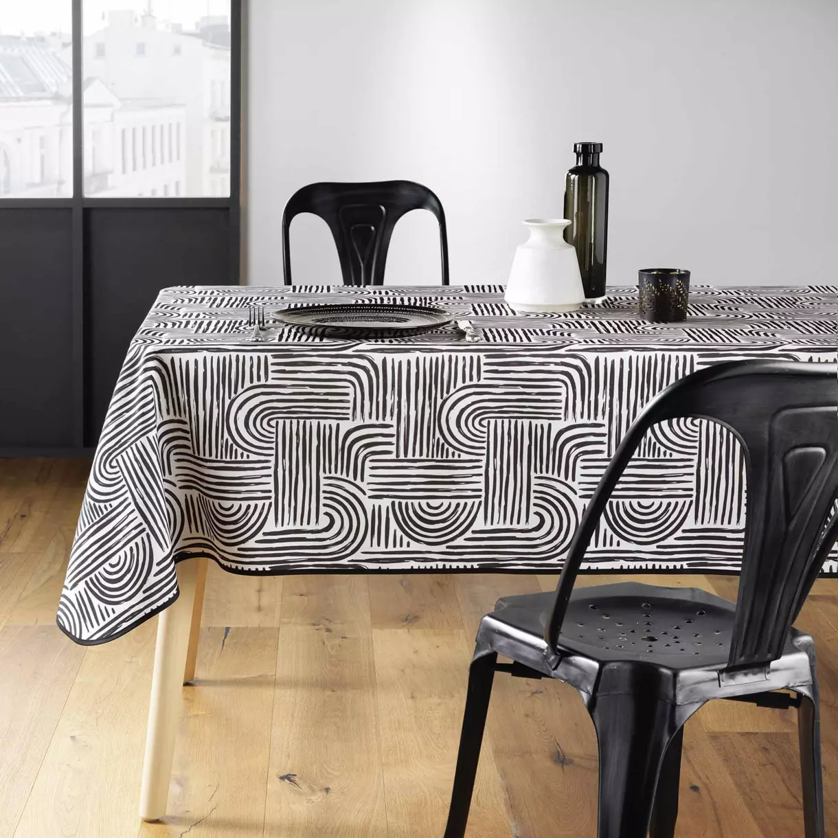 Mantel rectangular anti manchas (240 cm) Pandore Negro 1