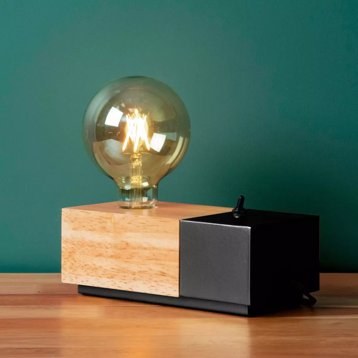 Lampe à poser Cyrus Noire 1