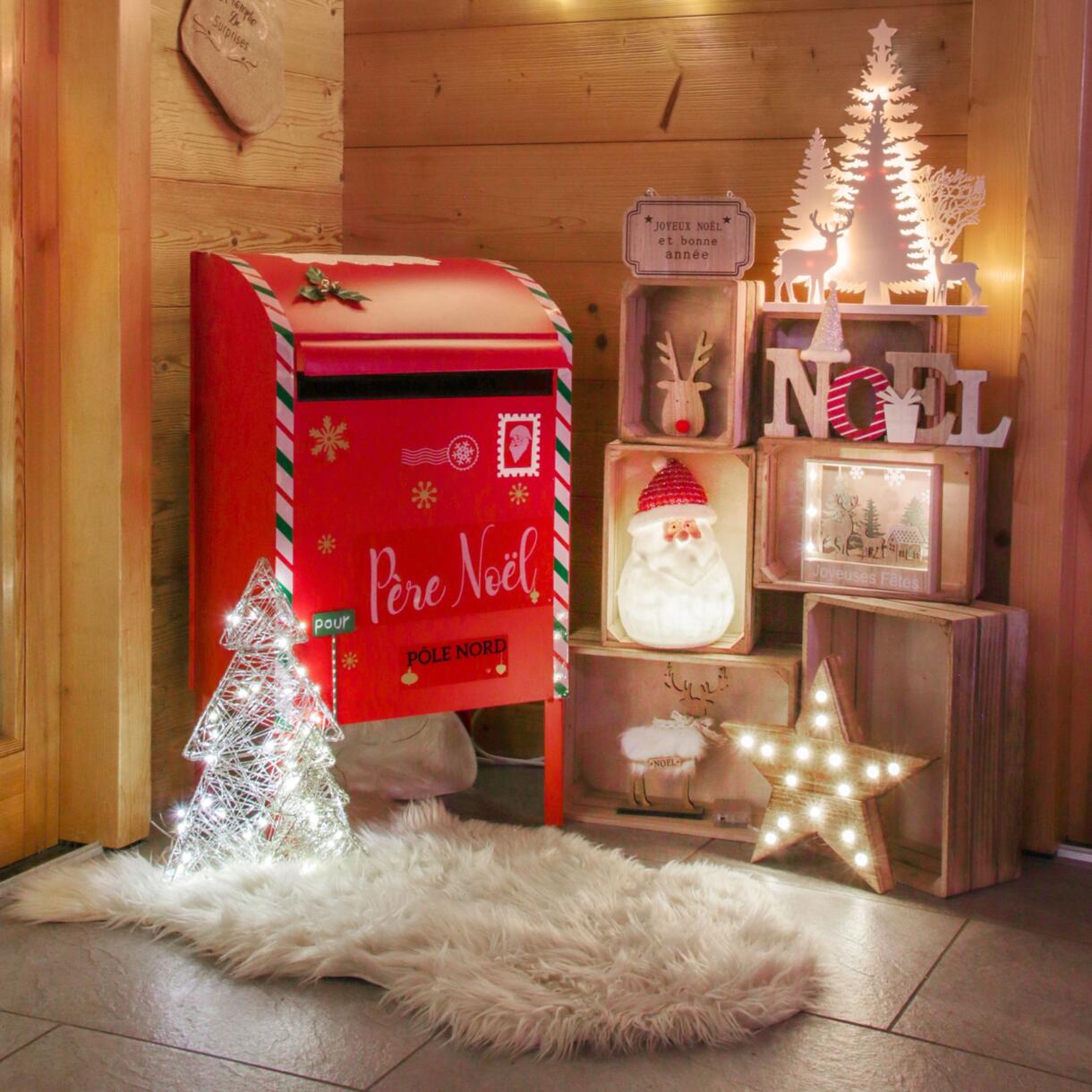 Briefkasten Weihnachtsmann Rot 1