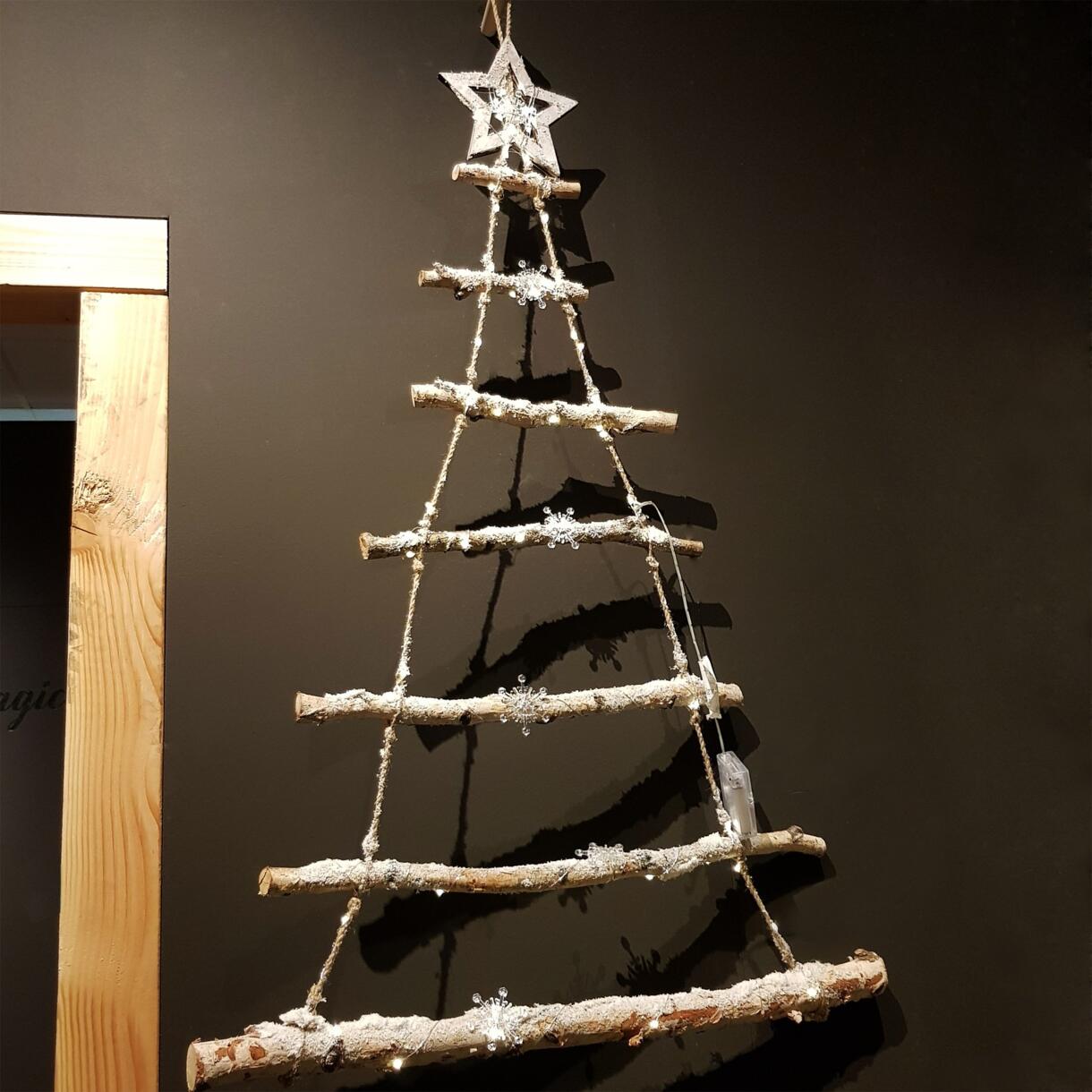 Árbol de Navidad para colgar a pilas de madera ramas con luces Star  Blanco cálido
 1