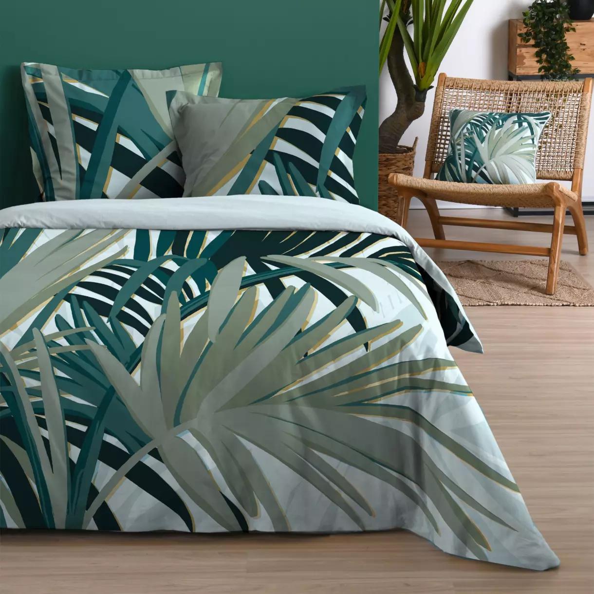 Housse de couette et deux taies coton (240 cm) Malanga Verte 1