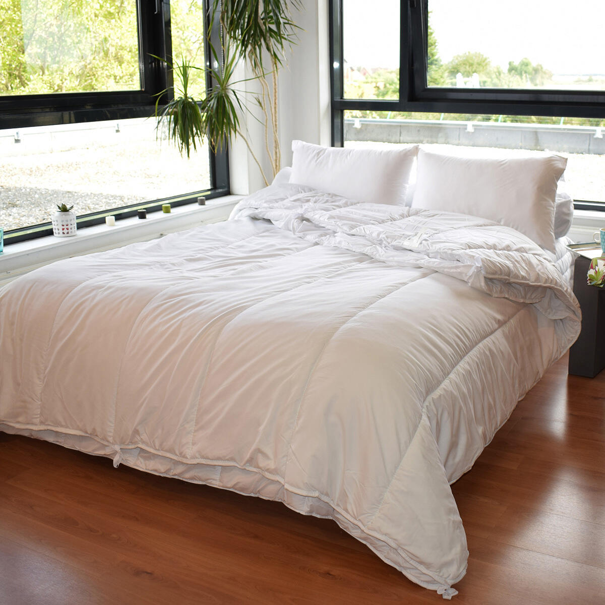 4-Jahreszeiten Bettdecke (260 cm) Weiß 1