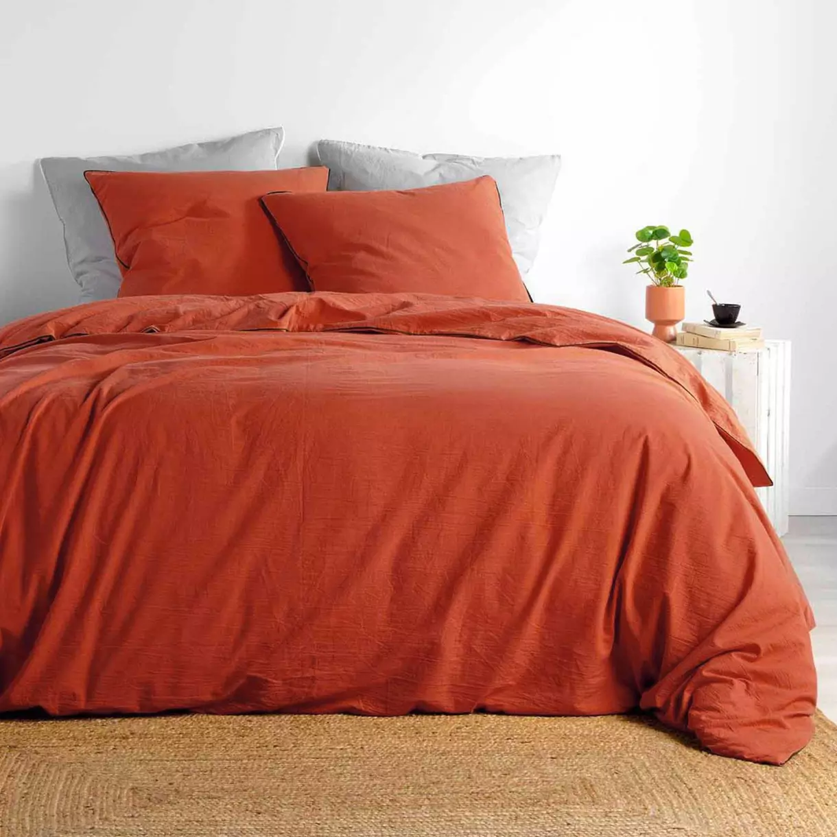 Housse de couette et deux taies coton lavé (240 cm) Linette Terracotta 1