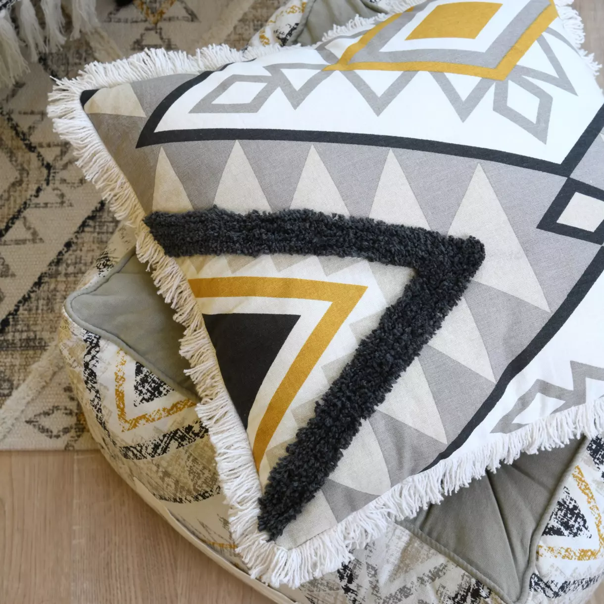 Coussin carré (40 cm) Kilim Taupe 1