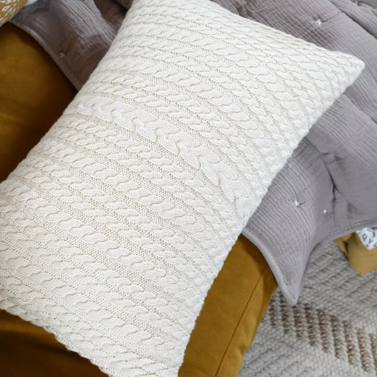 Coussin rectangulaire (50 cm) Boden Ecru 1